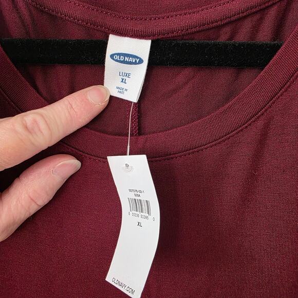 Old Navy Burgundy Tunic Length Tank Top NWT Women's Size XL - Picture 2 of 6